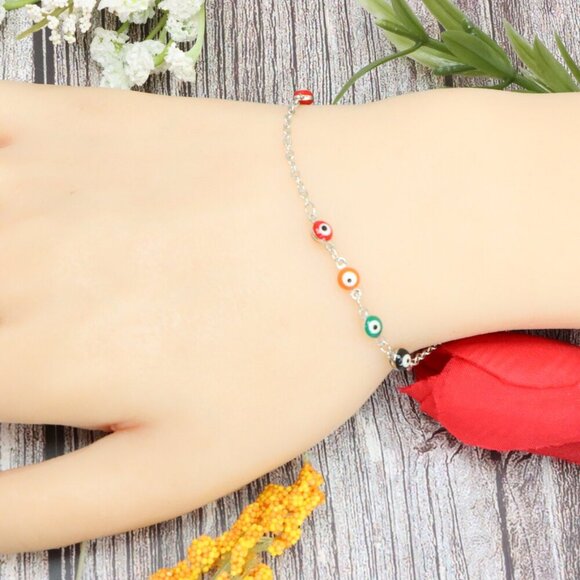 "Trendy Handmade Bracelet – A Stylish Gift for Women & Girls, MAR091890 - Picture 4 of 10